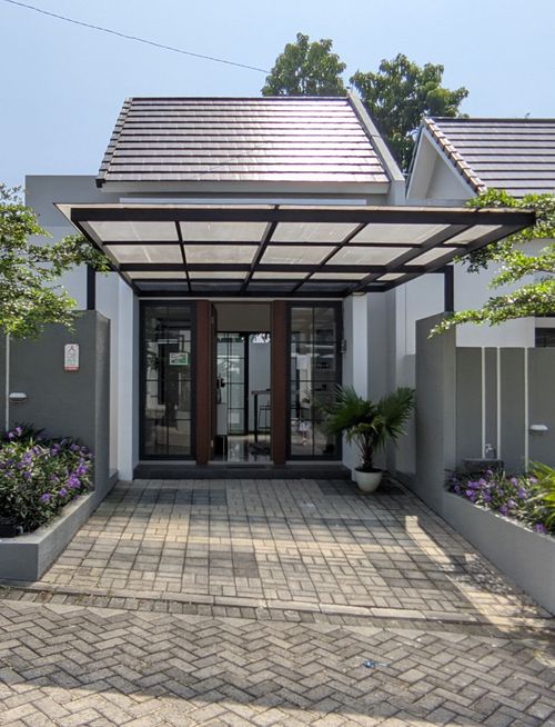 Grianan Agung - Sakura